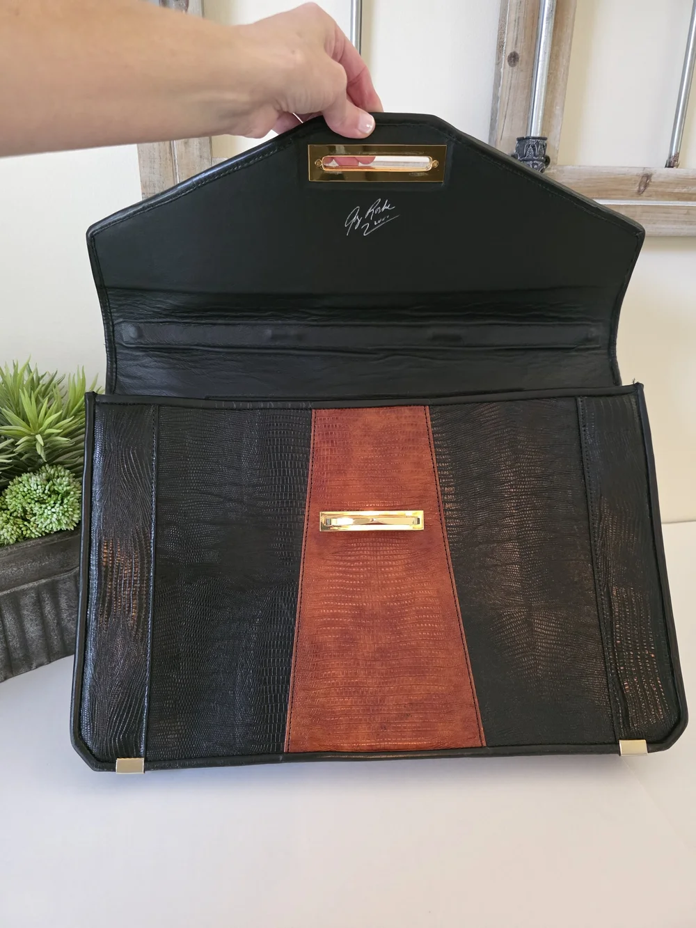 Vintage Roche Signed Calf Leather Briefcase Messenger Laptop Bag Y2K